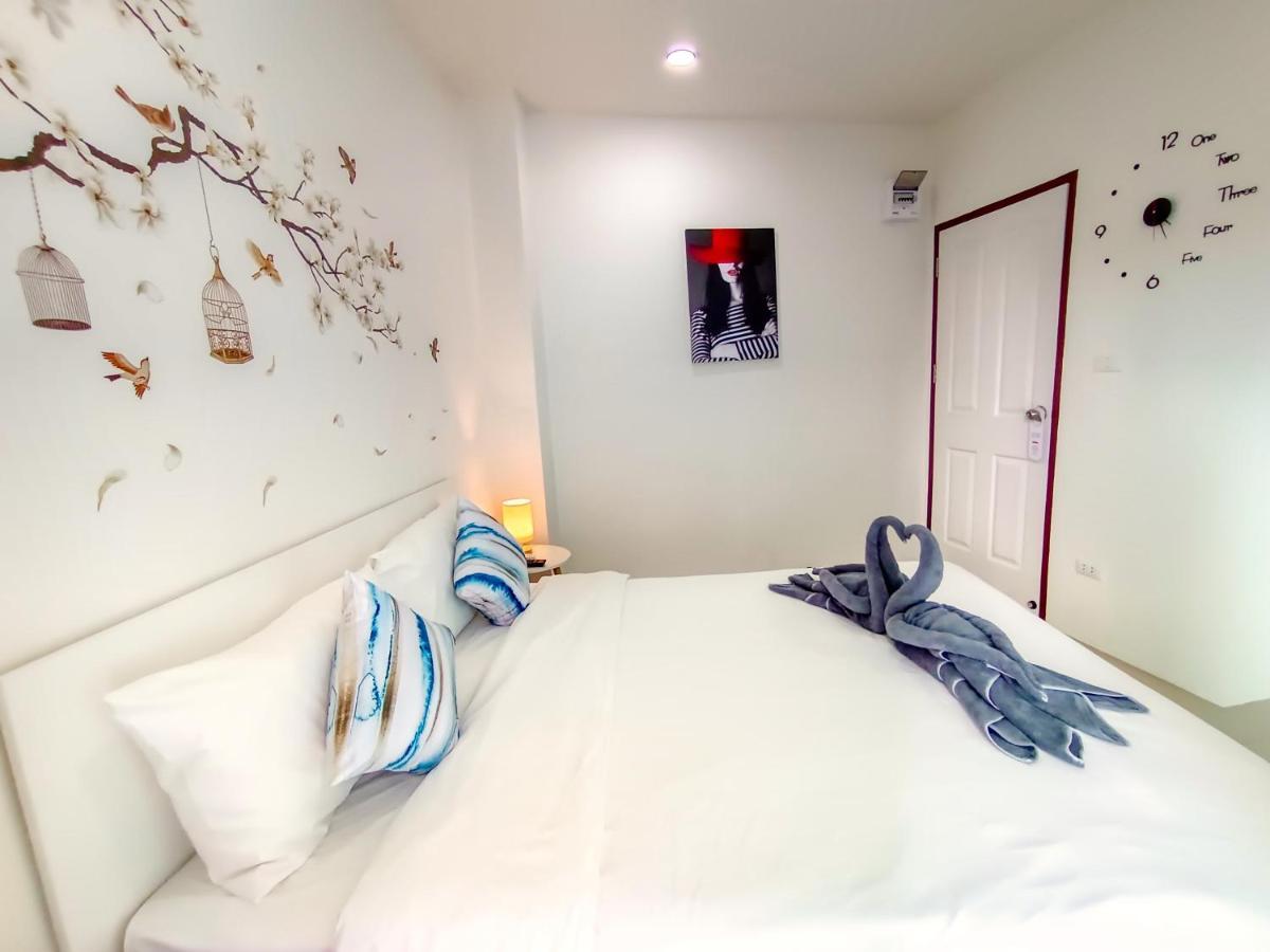 Sailor Hotel Pattaya Bagian luar foto